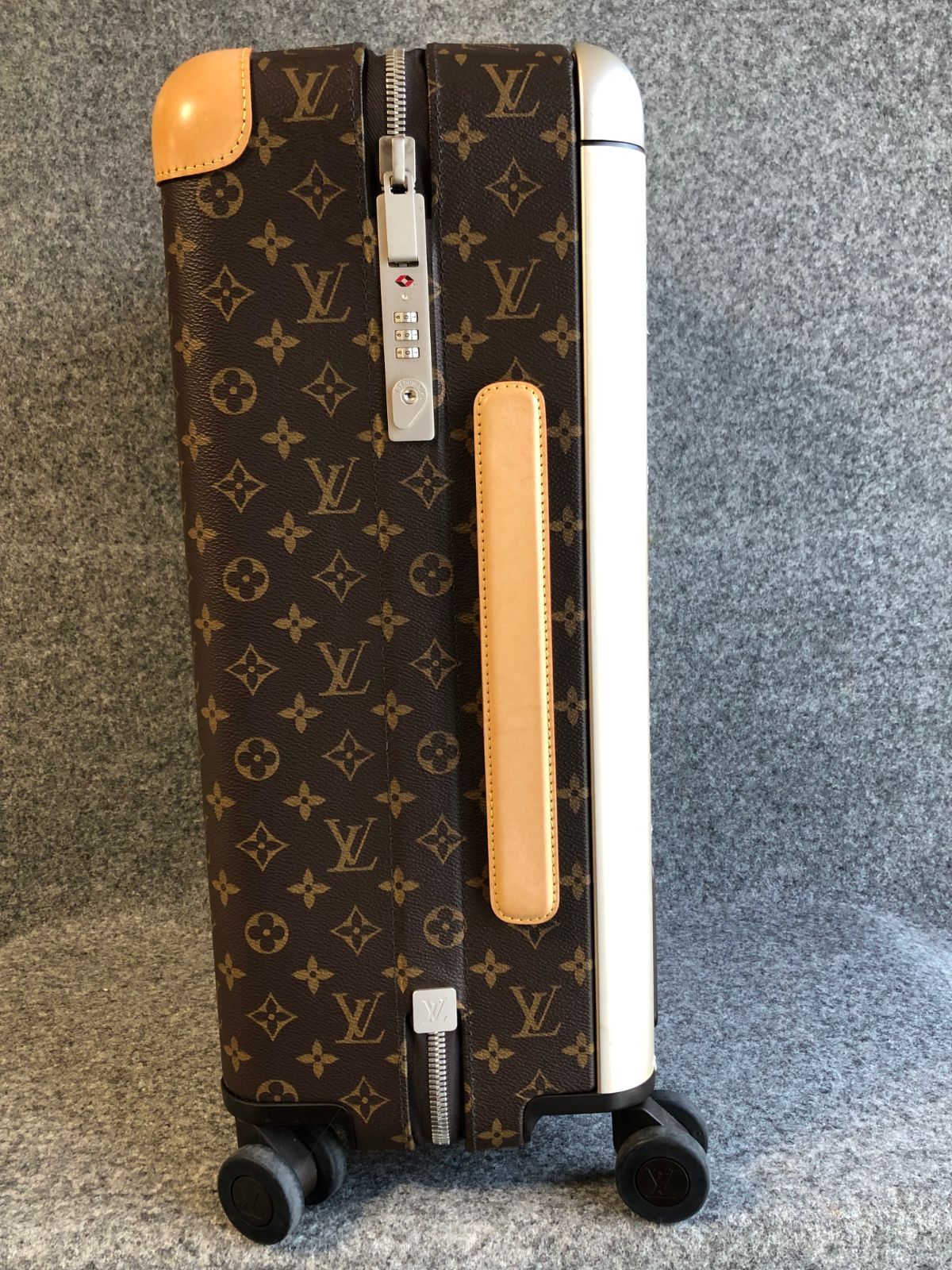 【本物保証】ルイ・ヴィトン Louis Vuitton ホライゾン55 キャリーケース 旅行鞄 TSAロック キャリーバッグ モノグラム ブラウン M23203【中古】