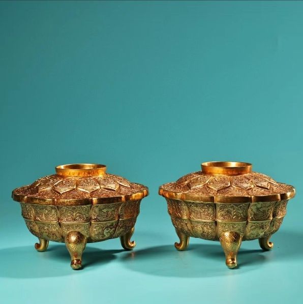 中国古美術・旧蔵鎏金茶碗の缶のセット・純銅细密彫・純手作り・高浮彫