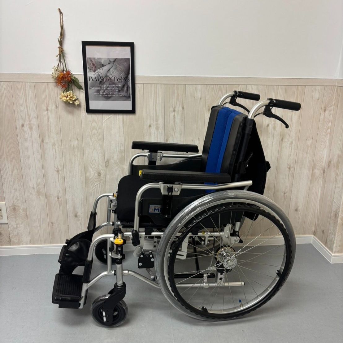 全国送料無料　MIKI　MM-Fit Hi 22　自走介助兼用　車椅子　多機能 Miki MM-Fit Hi 22 介助型 モジュール 車椅子 車いす 中古 介護