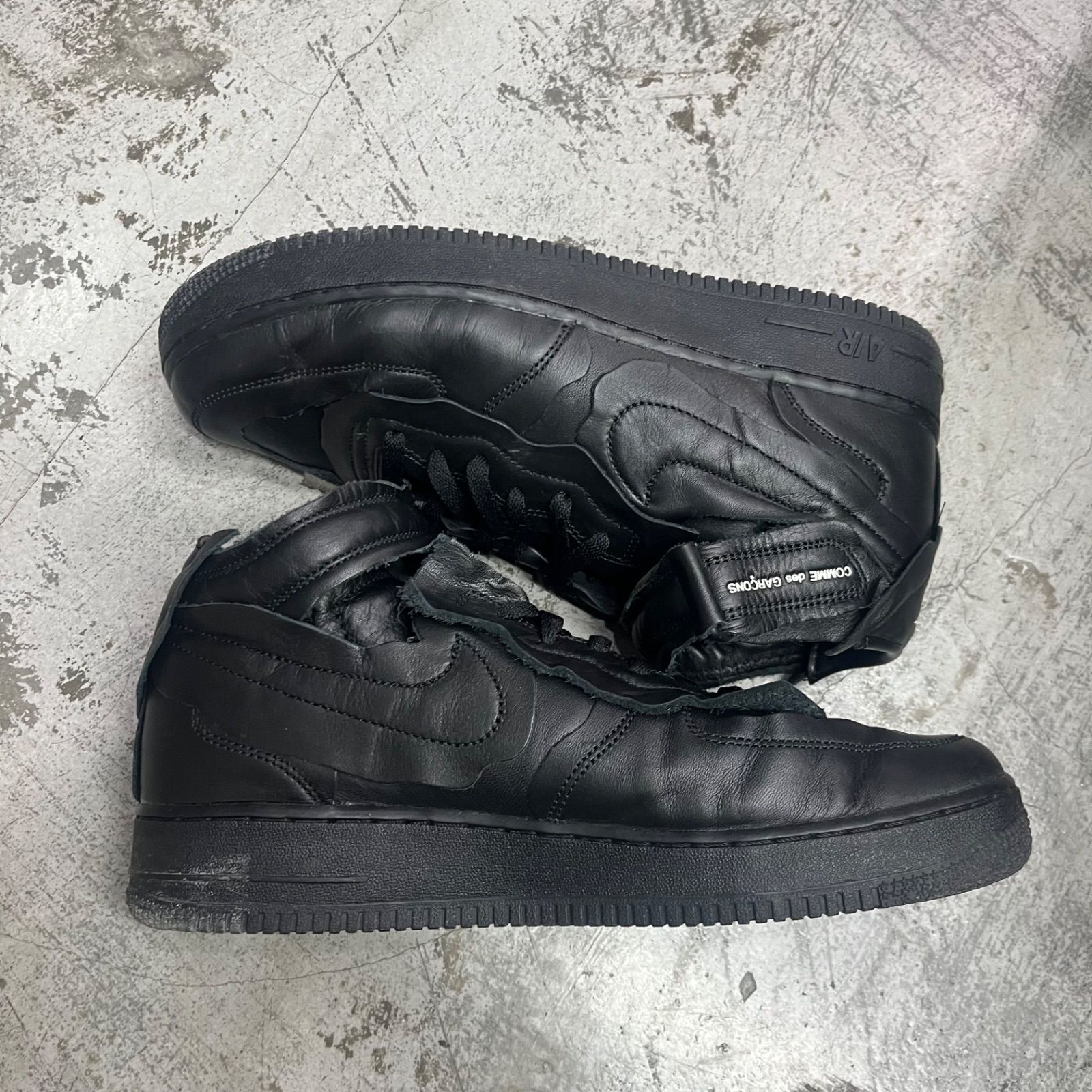 COMME des GARCONS NIKE AIR FORCE 1 MID コラボ レザー エアフォース 