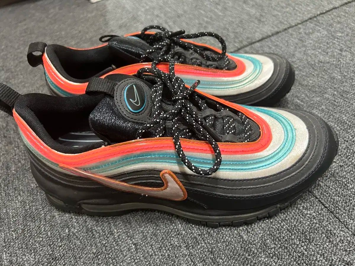 NIKE(ナイキ) マックス 97 ネオンソウル