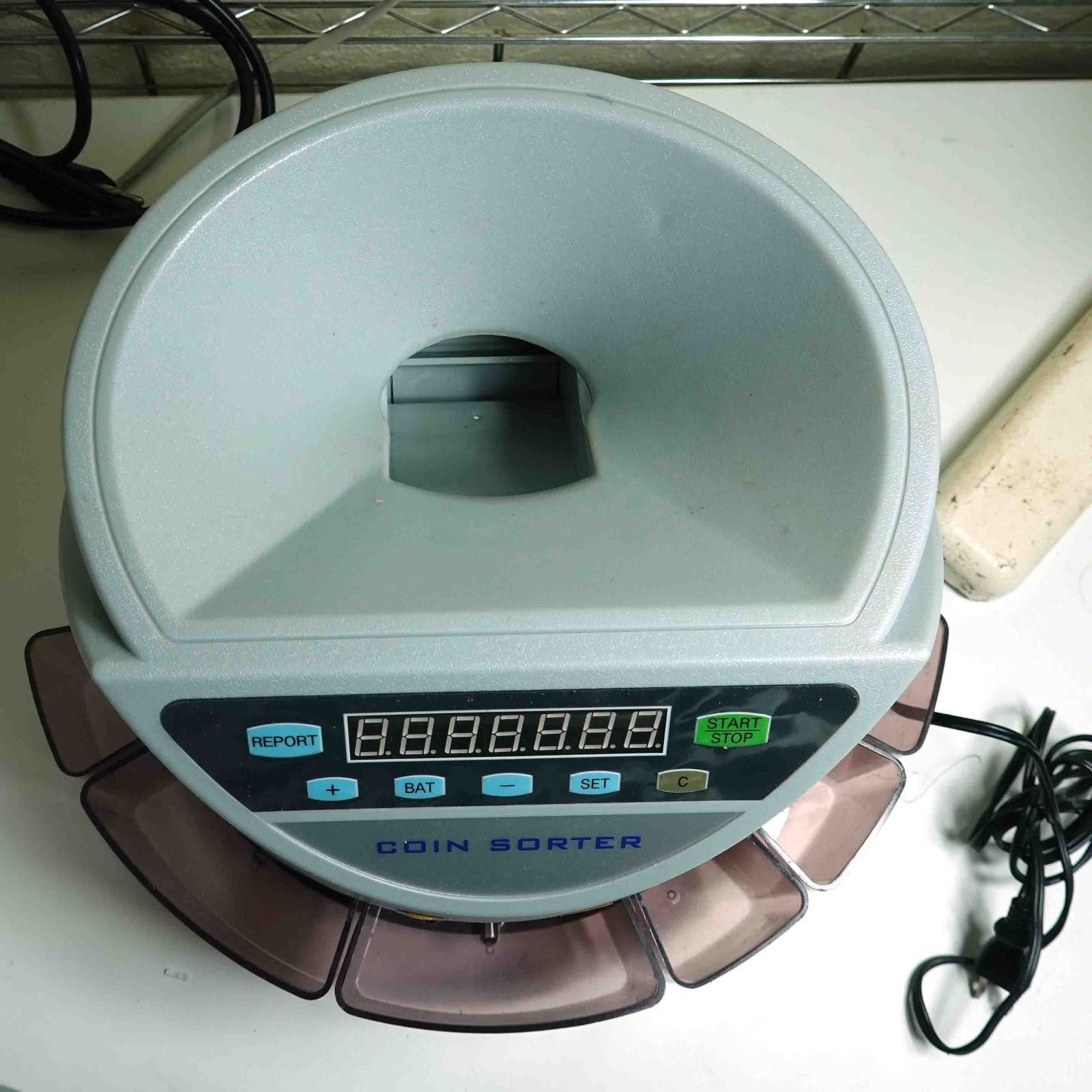 シャープレジスターXE-A280　PC連携　スキャナ付き　111395 Amazon | SHARP AC/バッテリ駆動自動切替電子レジスタ 20部門 スキャナ