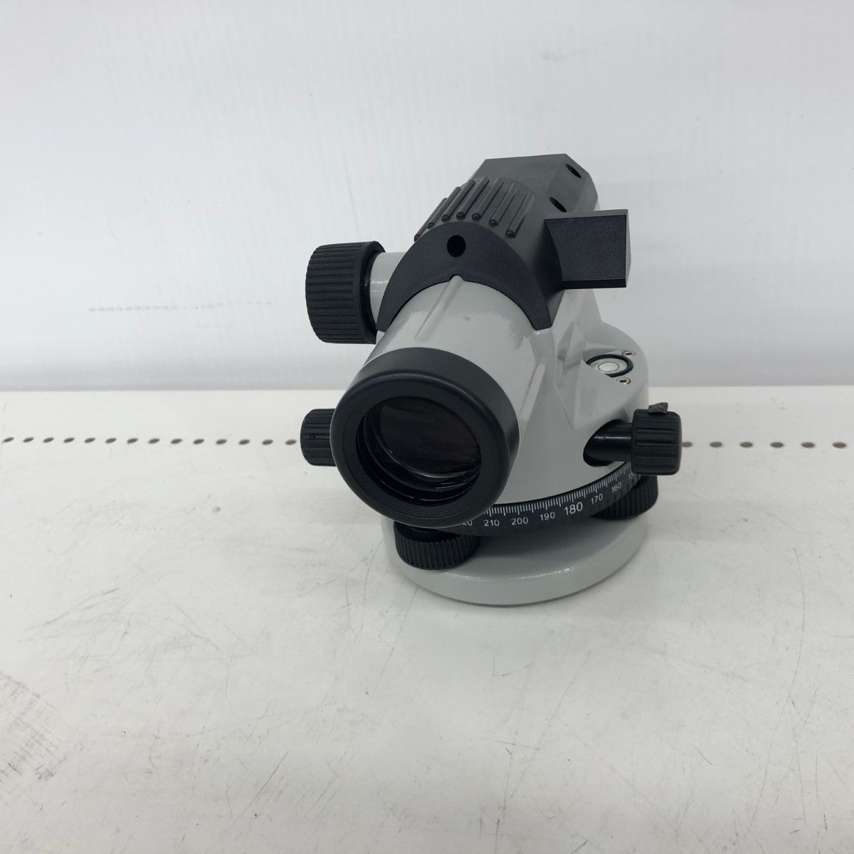 ДД【中古】Huepar レーザー距離計 AL-32X 目立った傷や汚れなし ДД【中古】Huepar レーザー距離計 AL-32X 目立った傷や汚れなし