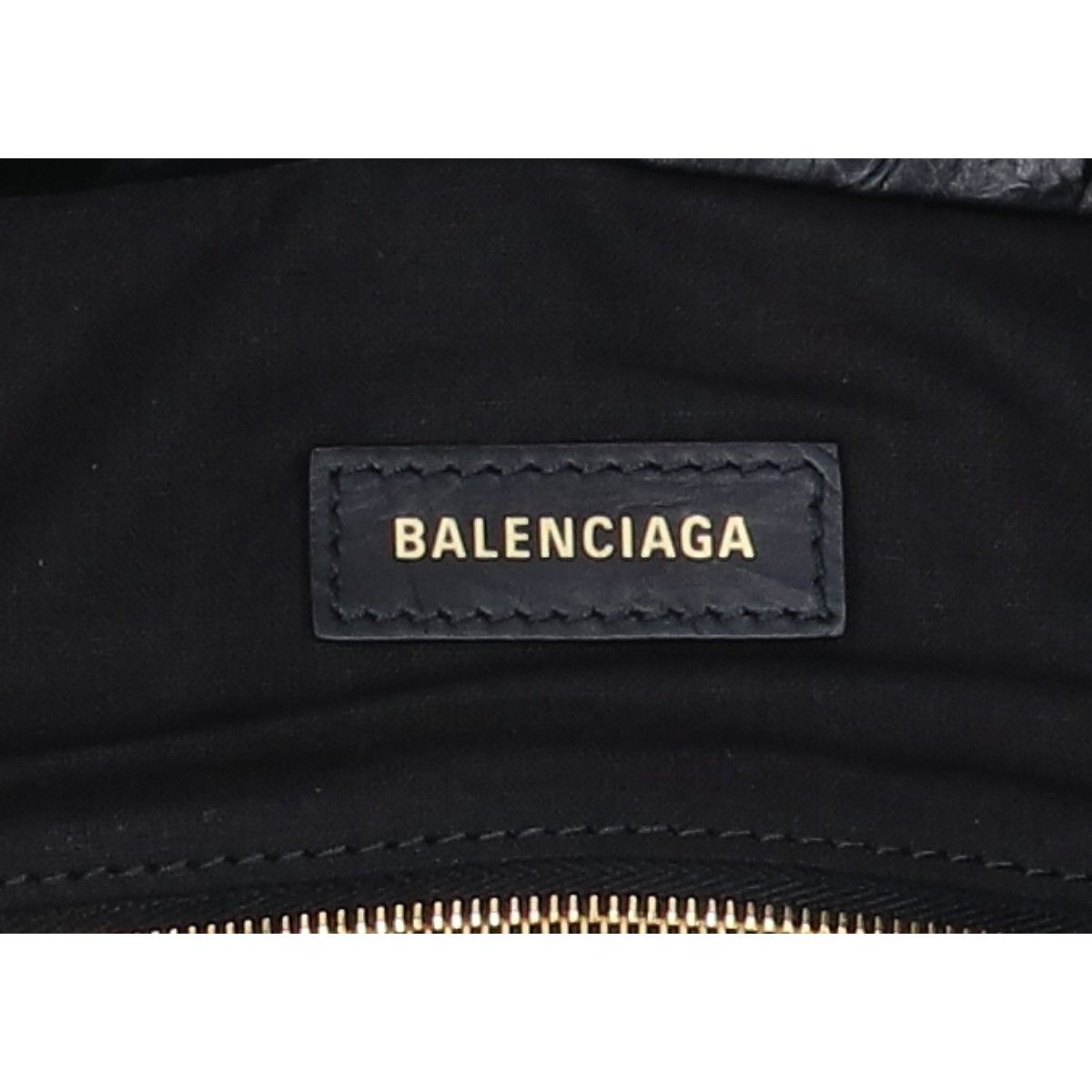 BALENCIAGA