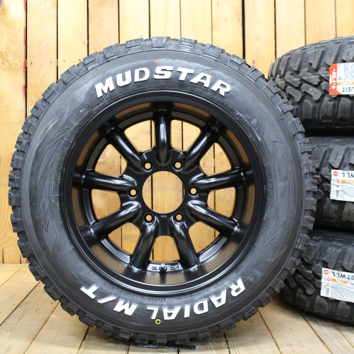 M 送料無料 ファブレス MC-9 17 6H139.7 8.5J+19 215/60R17 ホワイトレター 200系ハイエース レジアス キャラバン オーバーフェンダー