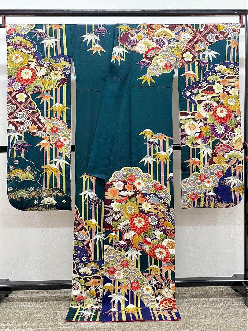 振袖 豪華 刺繍 金彩 紋意匠 身丈170cm 撥水加工済 振袖 豪華 銀通し 刺繍 金彩 紋意匠 身丈170cm 撥水加工済 【公式通販】