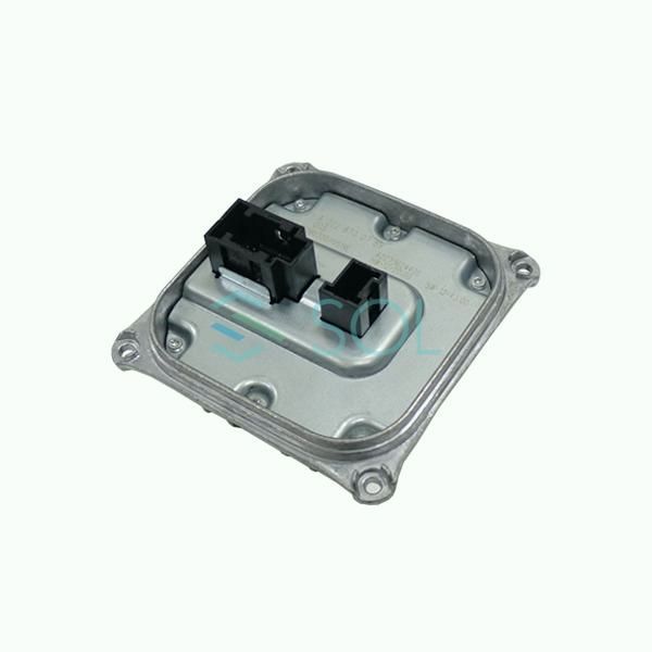ベンツ W205 W447 ヘッドライト コントロールユニット C180 C220d C300 C43 C63 V220d V260 2228700789 出荷締切18時