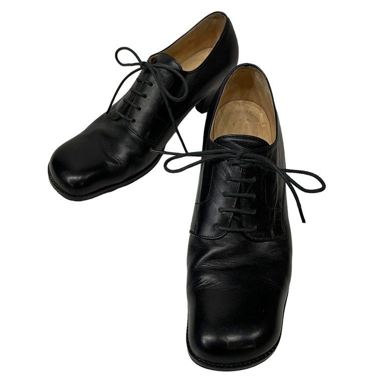ヨウジヤマモト 黒 レースアップ 編み上げ スクエアトゥ レザー シューズ
