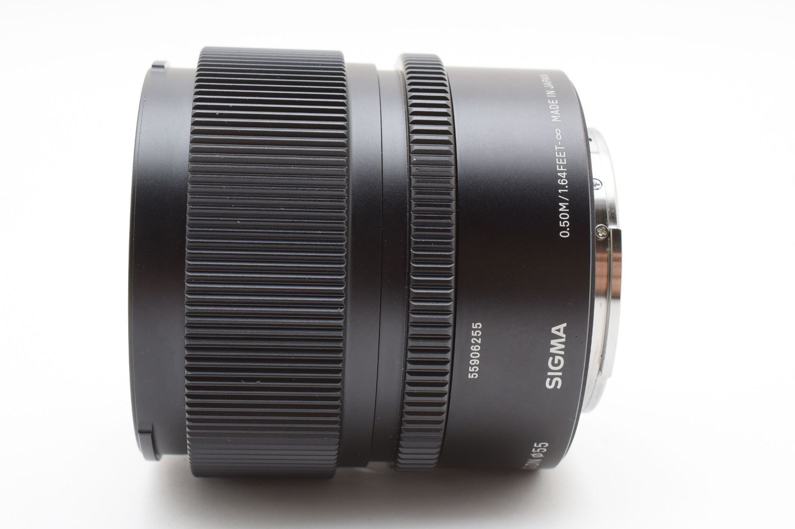 【美品】SIGMA 90mm F2.8 DG DN(Eマウント) シグマ 90mm F2.8 DG DN Contemporary｜機能とデザインを兼ね備えた