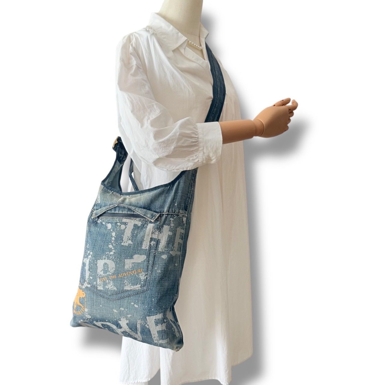 斜め掛け A4サイズOK!◇デニムショルダーバッグ◇HUNTING WORLD