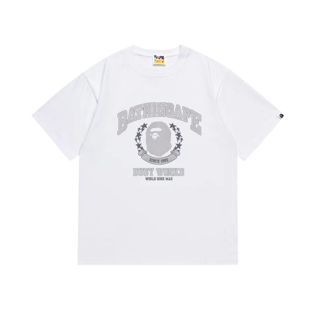 アベイシングエイプ Tシャツ ape ホワイト 男女兼用 新品 A BATHING APE アベイシングエイプ Tシャツ 男女兼用 cy