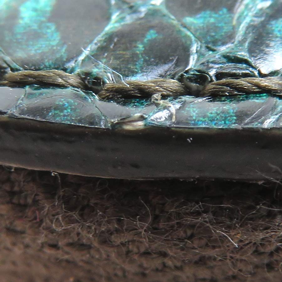 グッチ GUCCI ラウンドファスナー長財布 307984 - メルカリ