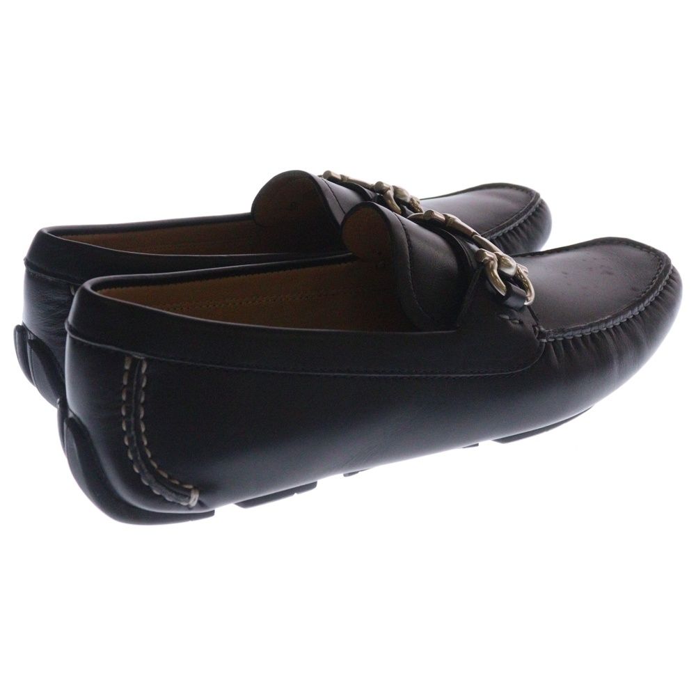 ドライビングシューズ