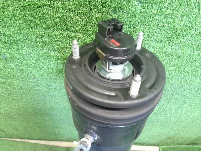 ショックアブソーバー LEXUS LS460 (2007-2017) エアサスペンション