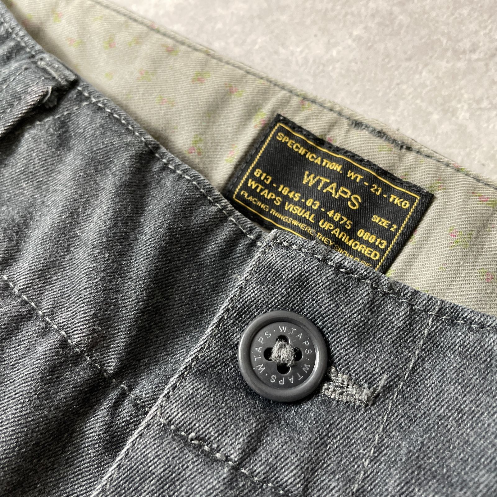 WTAPS YOUTHFULDAYZ BUDSSKINNY トラウザー　サイズ4 WTAPS YOUTHFULDAYZ BUDSSKINNY トラウザー サイズ4 TAT 2階