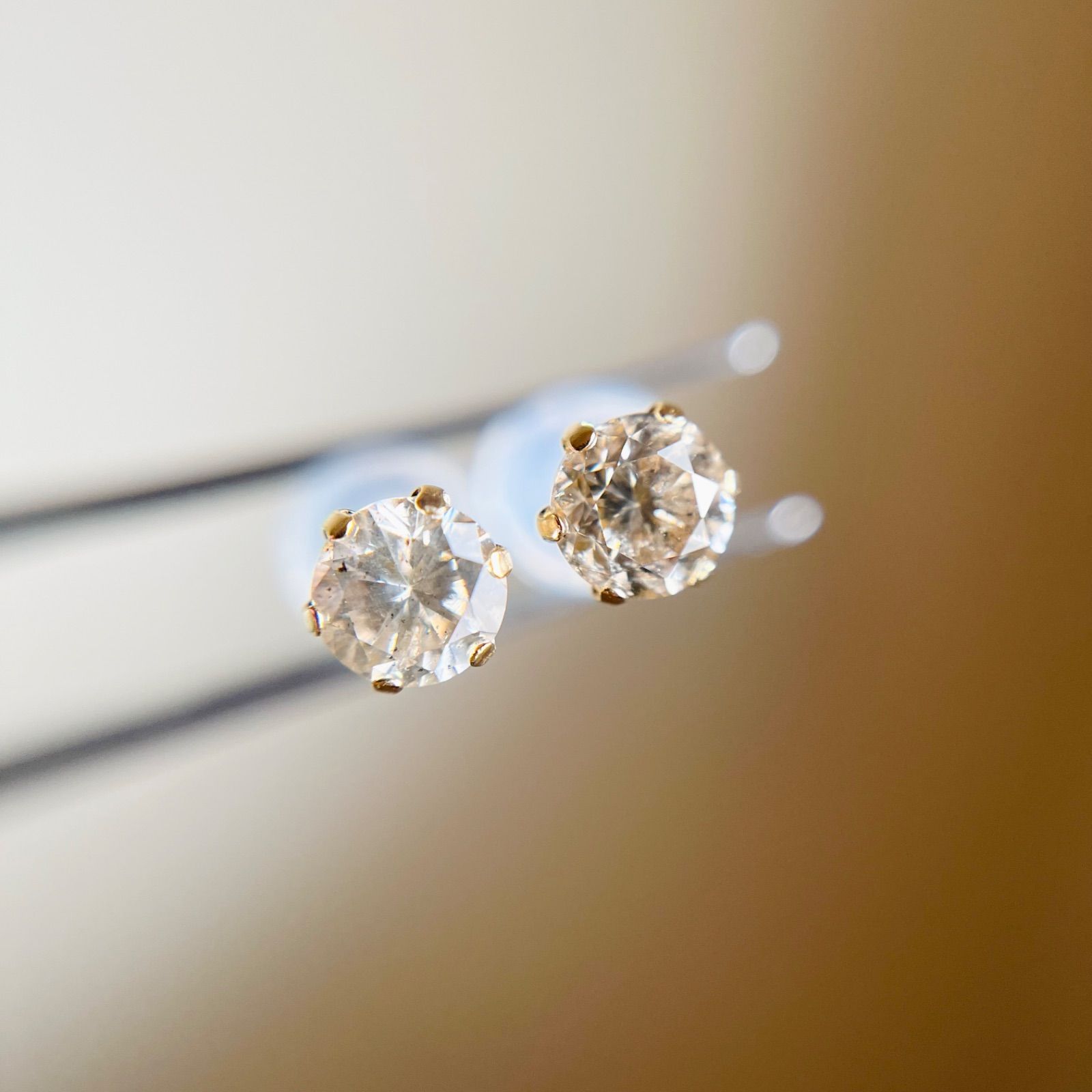 さかちゃん　K18　18金　天然ダイヤモンドトリマキピアス　計０．６ct 楽天市場】K18 K10 天然ダイヤモンド 計0.22ct しずく チェーン