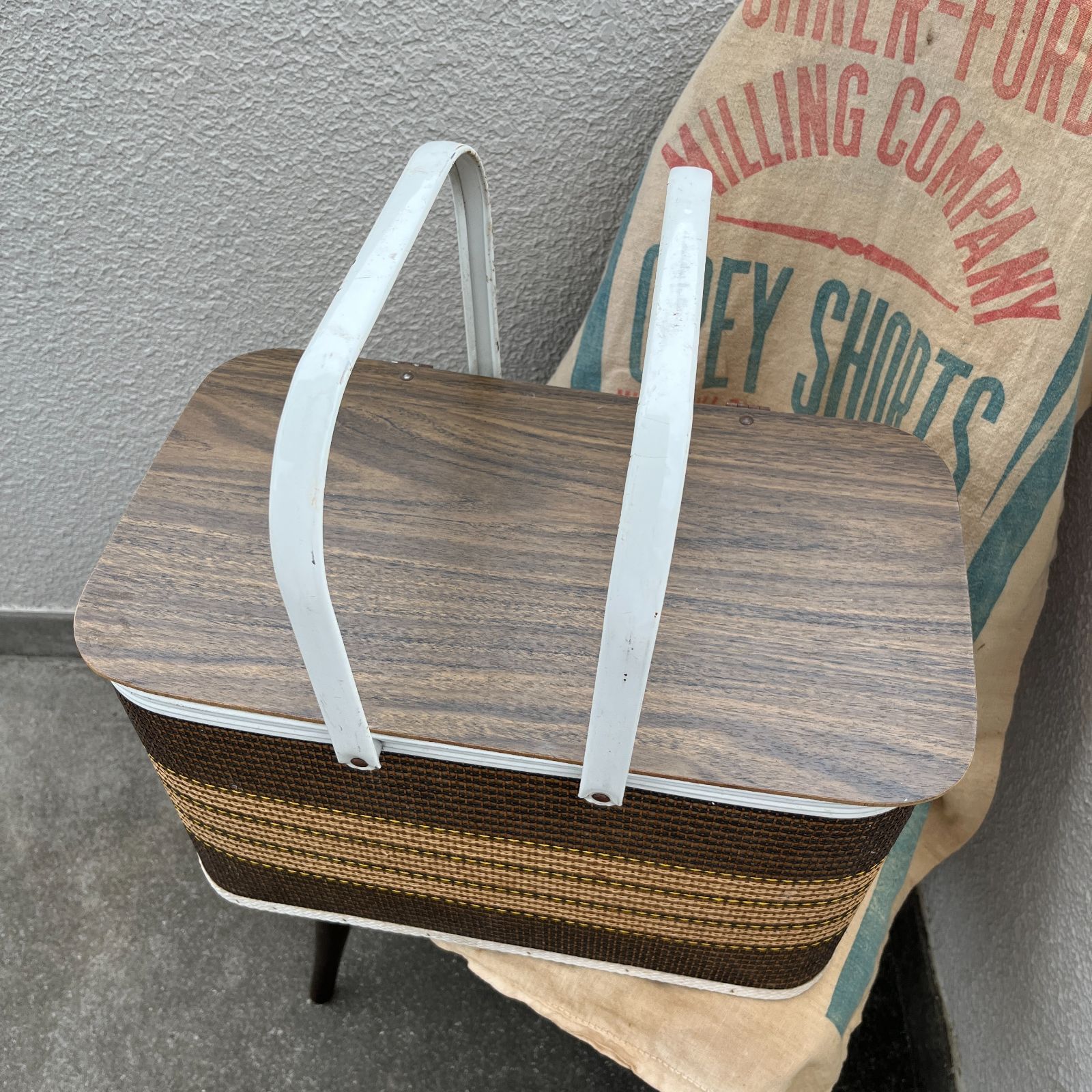 【バスケット】1960s " REDMON社製 ピクニックバスケット " レッドモン Picnic Basket ブラウン ホワイト メルカリ