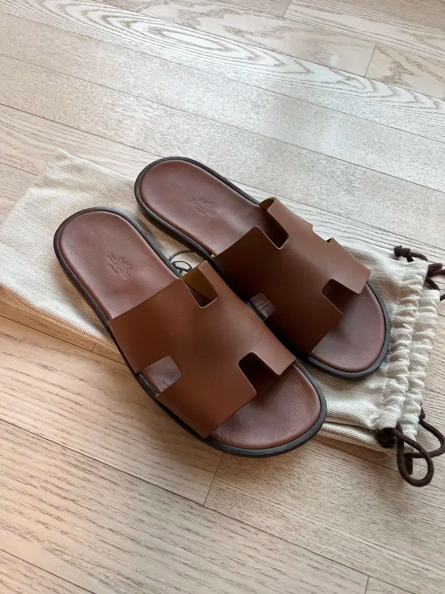 HERMES エルメス イズミール ゴールド 43