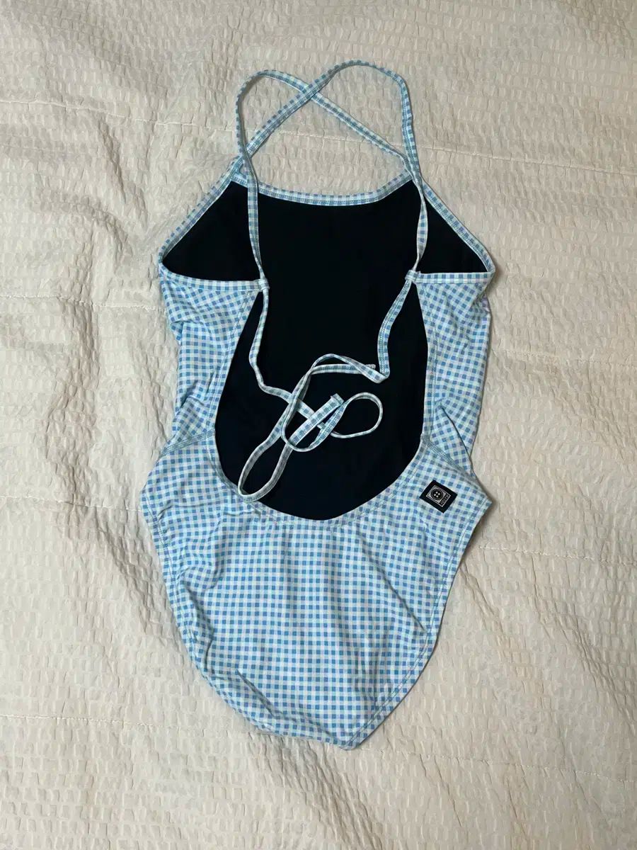 JOLYN チェキ ジャクソン 30 水着