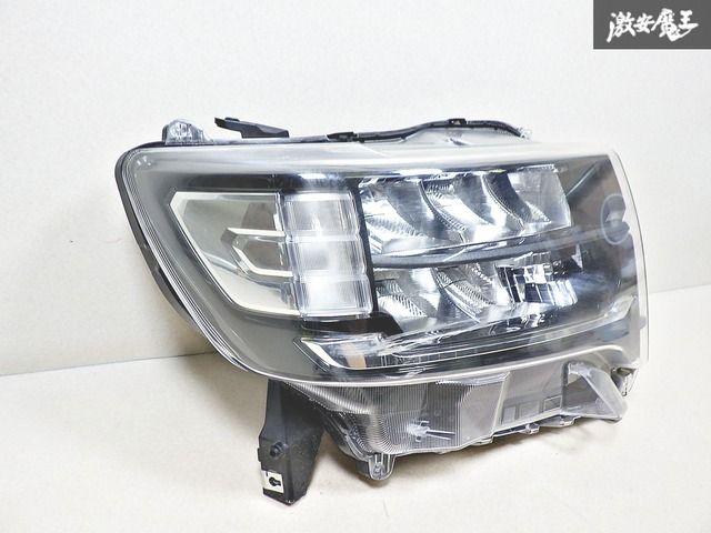 100％品質保証！ DAIHATSU ダイハツ 純正 LA650S タント ファンクロス ヘッドランプ ヘッドライト 右 右側 運転席側 STANLEY W7230 魔王 棚 最安価に挑戦！