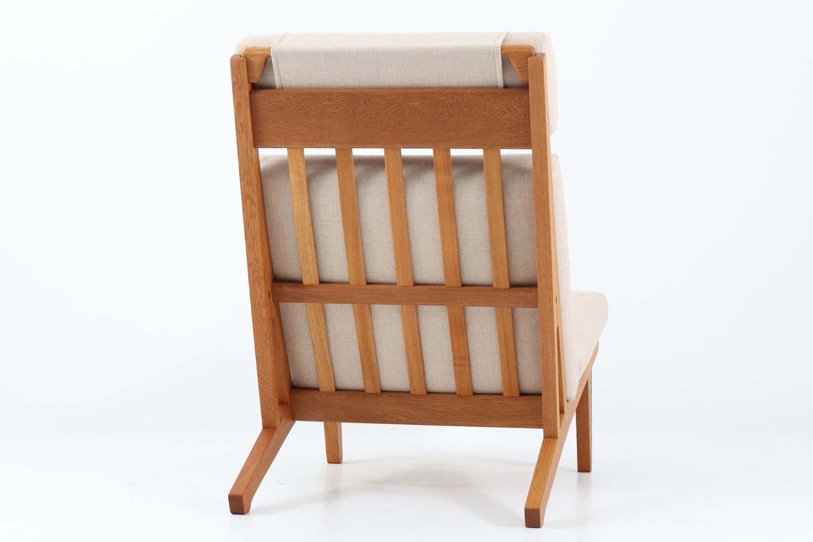 Hans J.Wegner(ハンス・J・ウェグナー) GE375 ハイバックシングル
