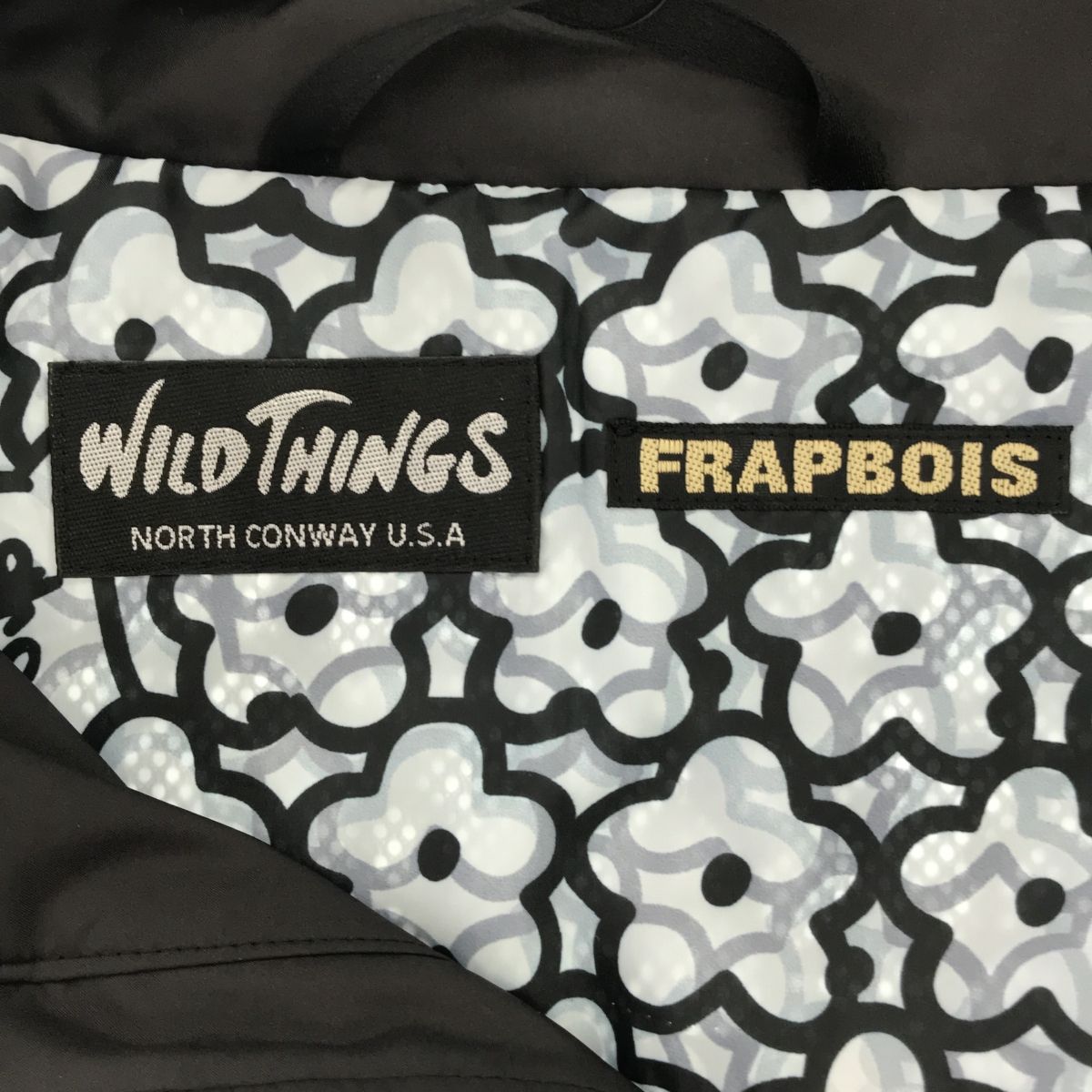 FRAPBOIS WILD THINGS BONYUKI フラボア ワイルドシングス B1532CFJ951 パウダージャケット マウンテンパーカー  サイズ2 TRIPLE コラボ POWDER JACKET BLACK タグ付 - メルカリ