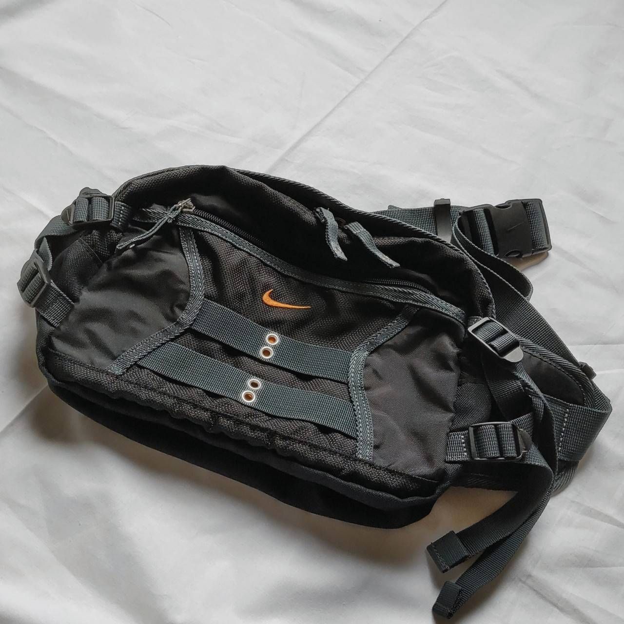 希少 00s archive NIKE ショルダーバッグ 豹柄 y2k テック 90s 00s