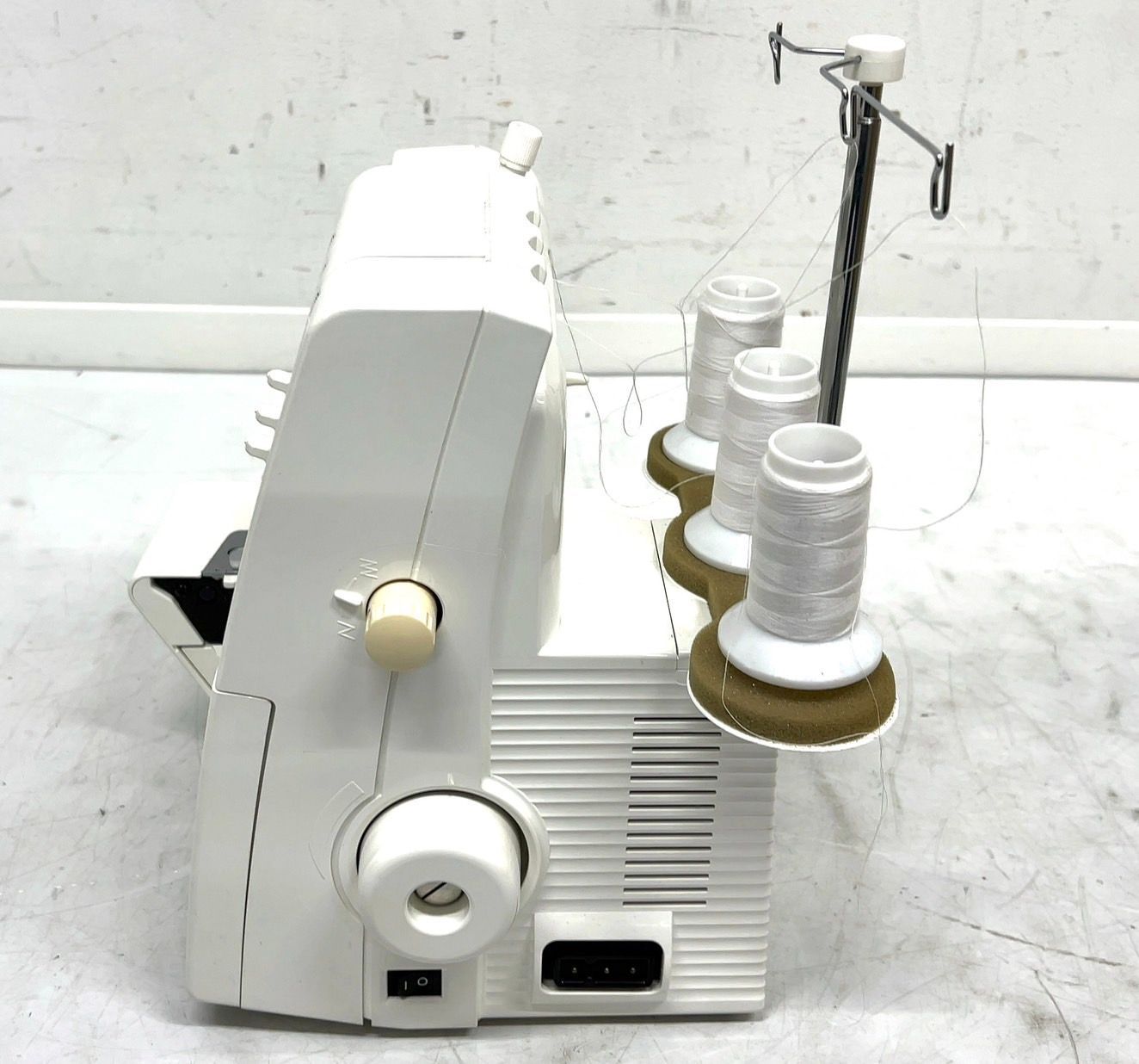 TK208 JUKI ジューキ ロックミシン MO-113 フットペダル付き 針