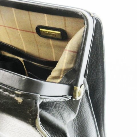 バーバリーレザー ダレスバッグ ブラック　 シルバー金具　メンズ　ビジネス バーバリーズ Burberrys ヴィンテージ ダレスバッグ ドクター