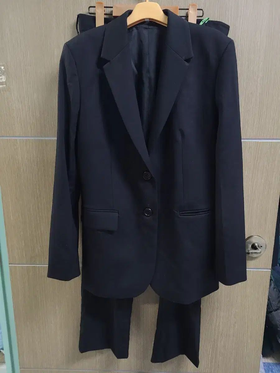 TOD S トッズ ブラック スーツ セット レディース