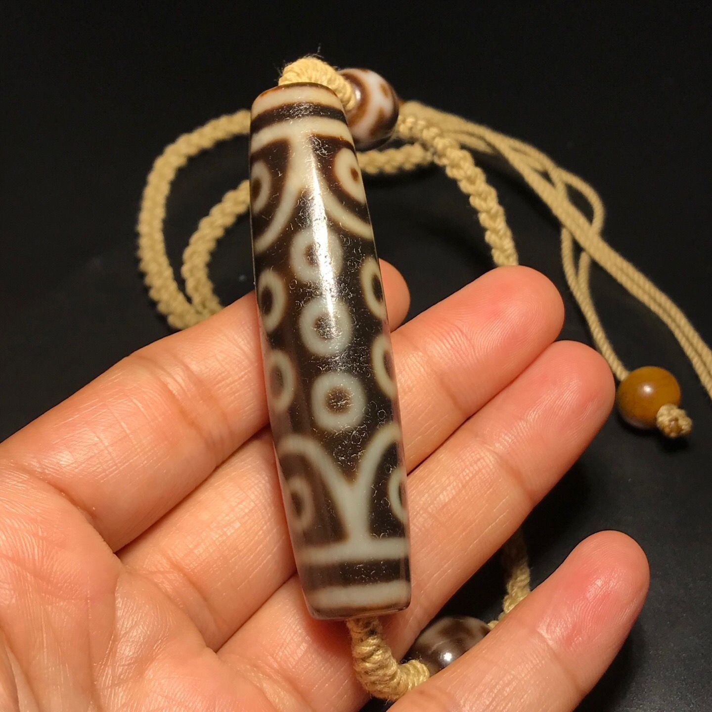 旧家蔵出し 瑪瑙細密彫 自然風化紋 金剛二十一眼天珠 馬蹄紋 ネックレス本 根付 供養品 風水開運 古美術品 収集家