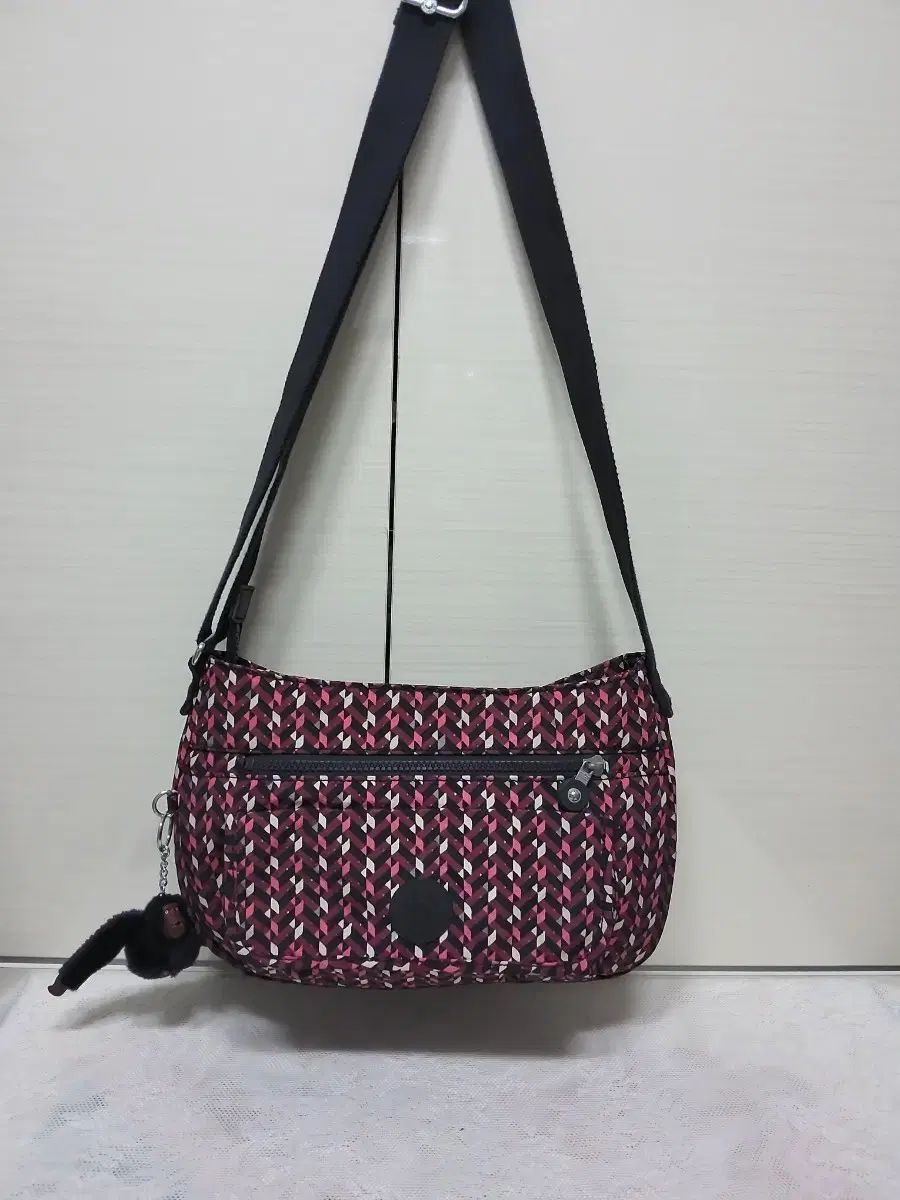 Kipling キプリング クロスバッグ 32 21