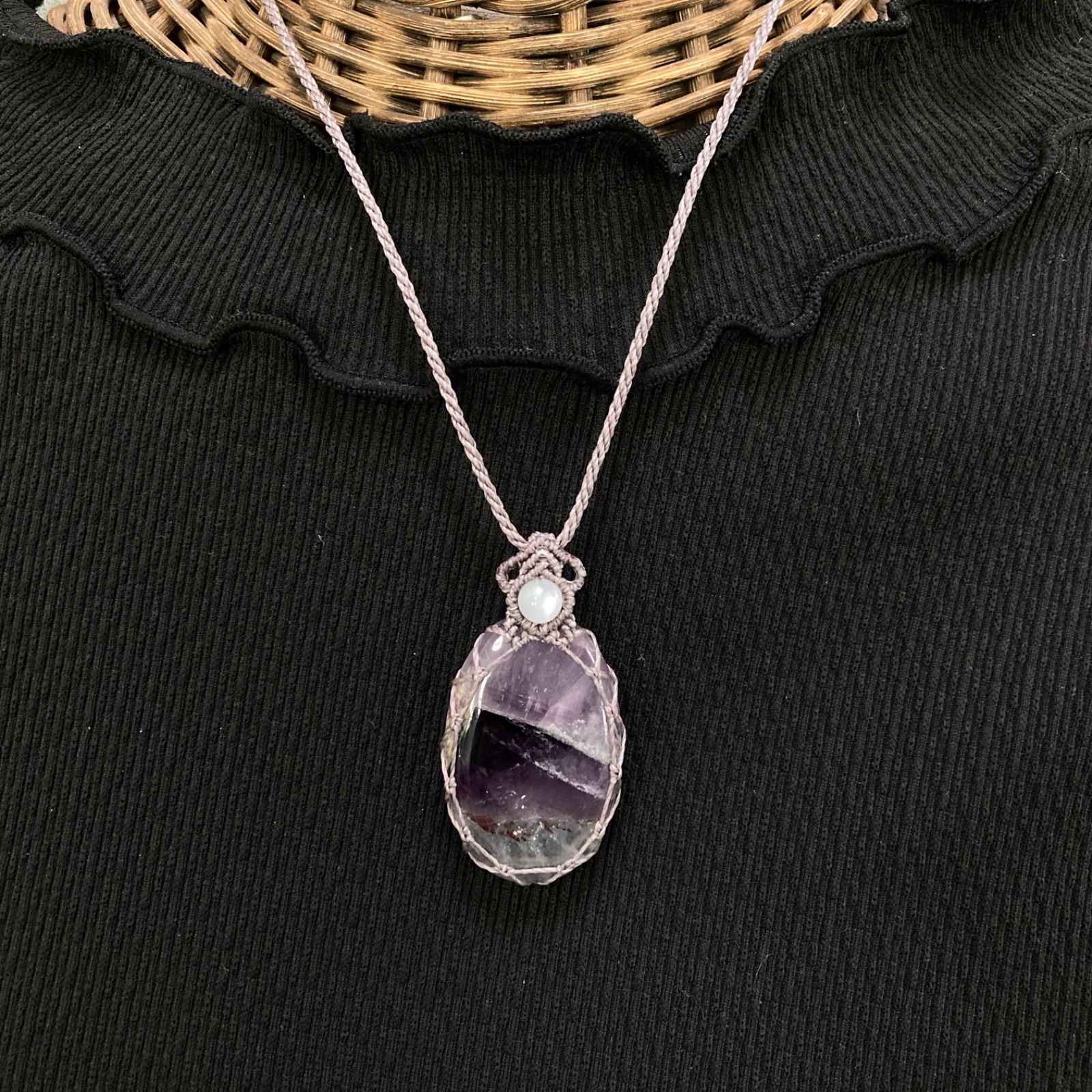シェブロンアメジスト マクラメ編みネックレス 金属アレルギー対応 2月