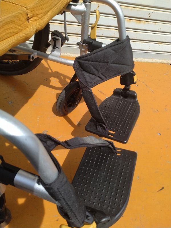 送料無料 一部地域を除く 松永ネクストコア 多機能自走式車いす NEXT-31B KM-25-0910-14