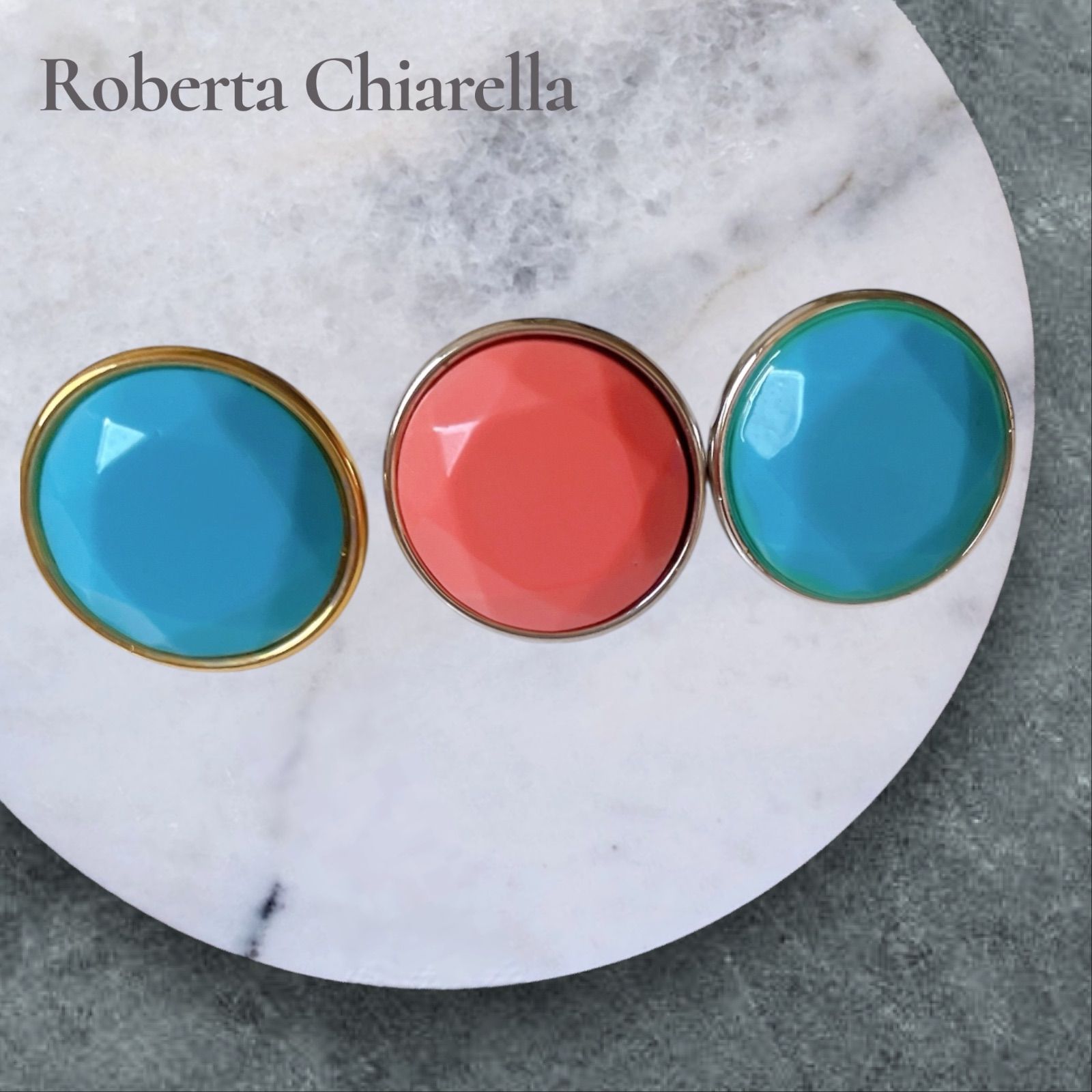 新品 NYで大人気 Roberta Chiarella ロベルタチャレラ サラモデル CZ ピアス 新品◇ロベルタチャレラ ロベルタチャレラ Chiarella ゴールド＆ピンクフープピアス 定番人気！上品な輝きスワロフスキー素材 22金