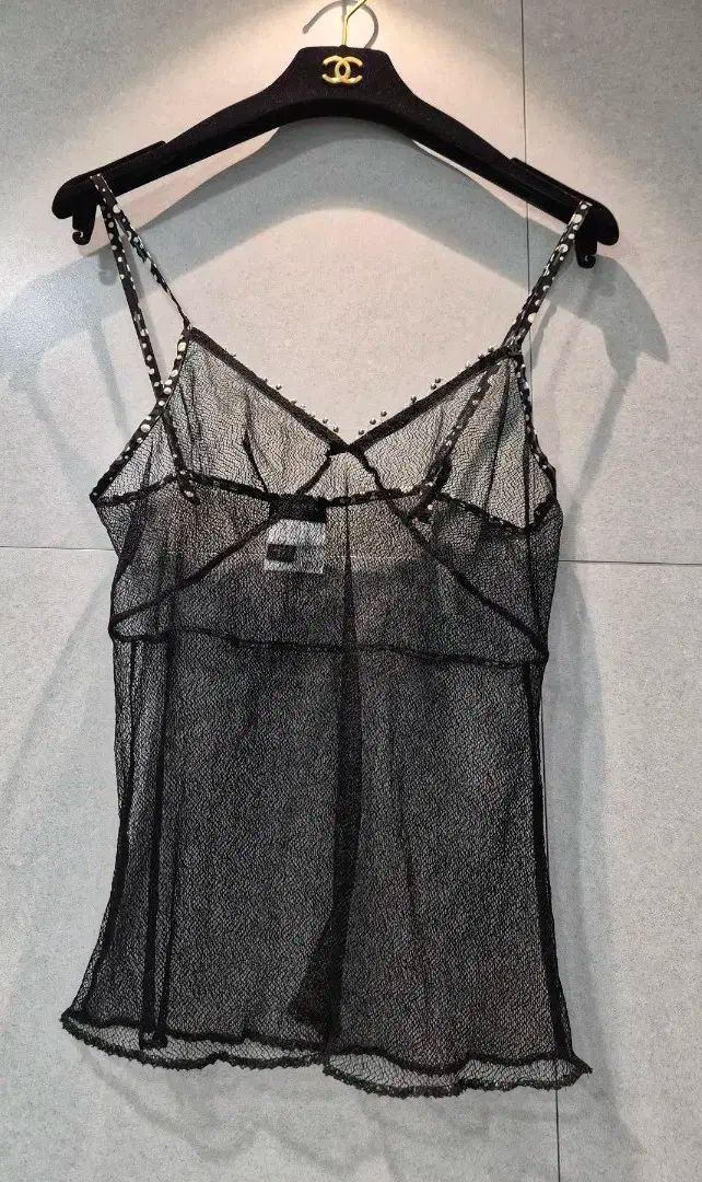 CHANEL シャネル レディース トップス シースルー NASHI キャミソール チェーンバッグ クラッチ ツイード バッグ 財布