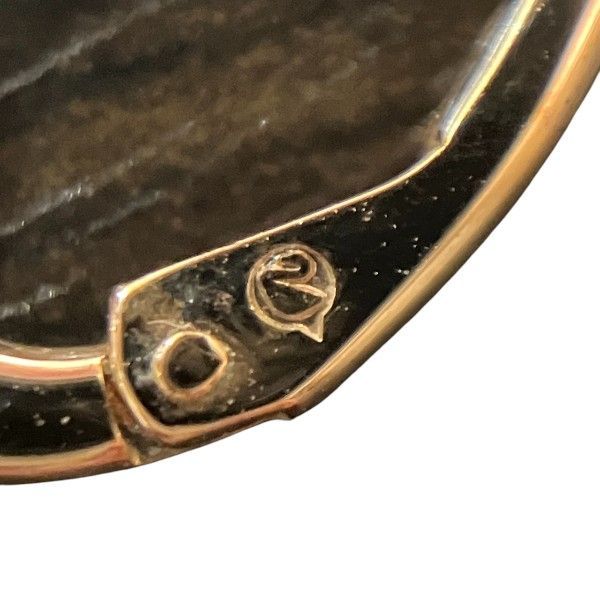 ピアス