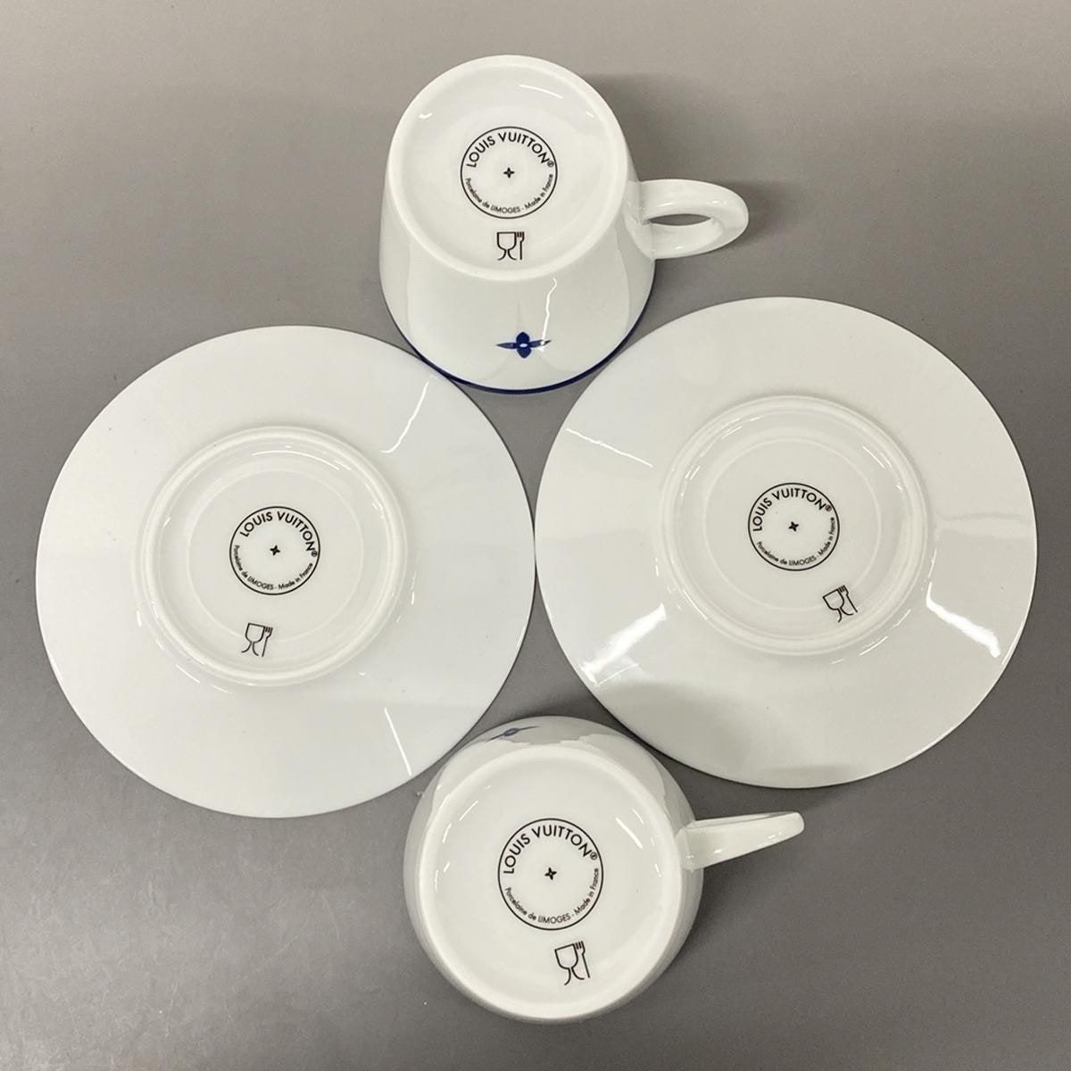 LOUIS VUITTON(ルイヴィトン) カップ&ソーサー新品同様 Set Of 2 Teacups And Saucers R95655 ブルー  モノグラム・フラワー タイル - メルカリ