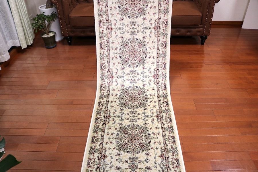 ペルシャ柄絨毯 67×240 新品未使用 玄関マット キッチンマット