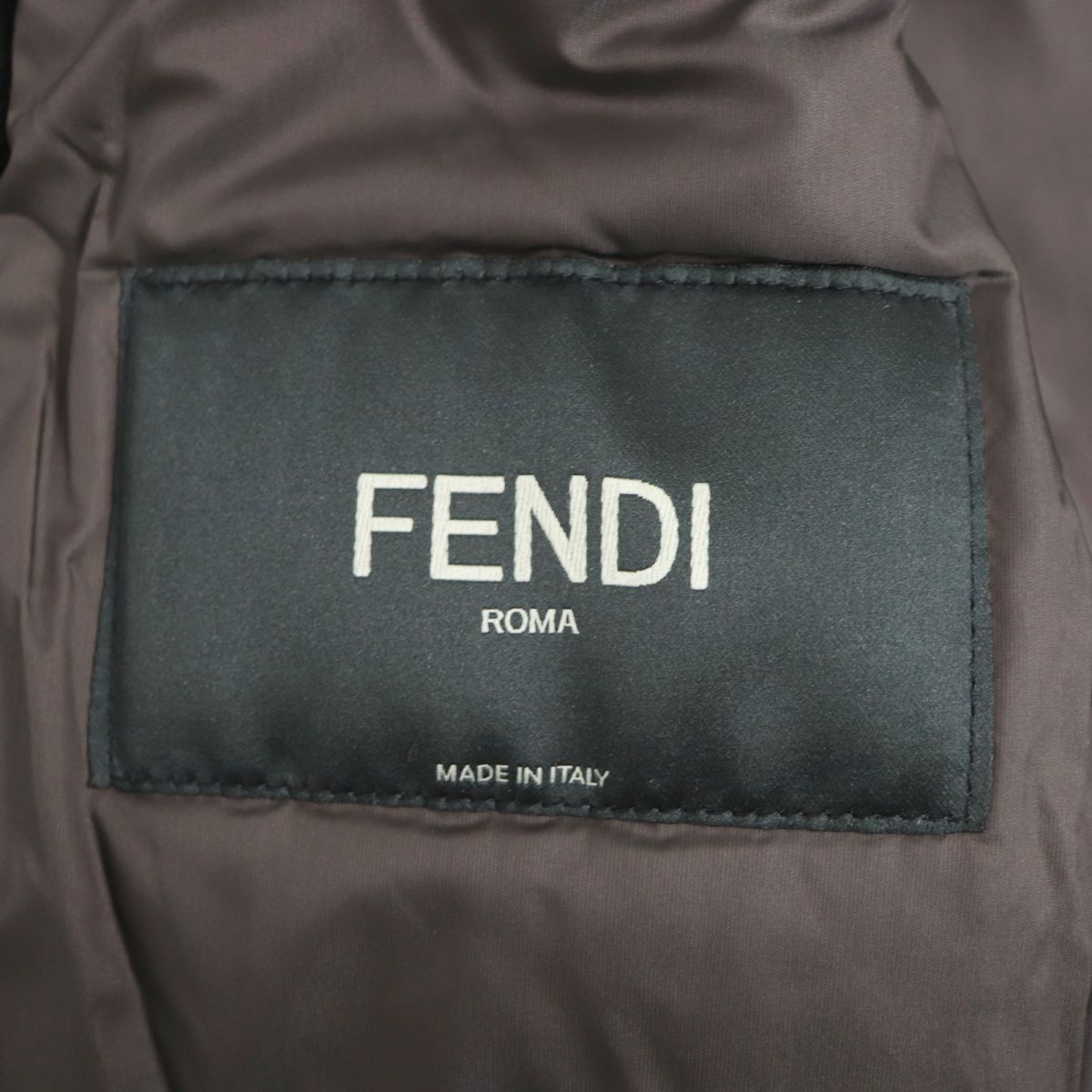 美品▽2019年製 FENDI フェンディ FW0048 バイカラー ロゴワッペン付き