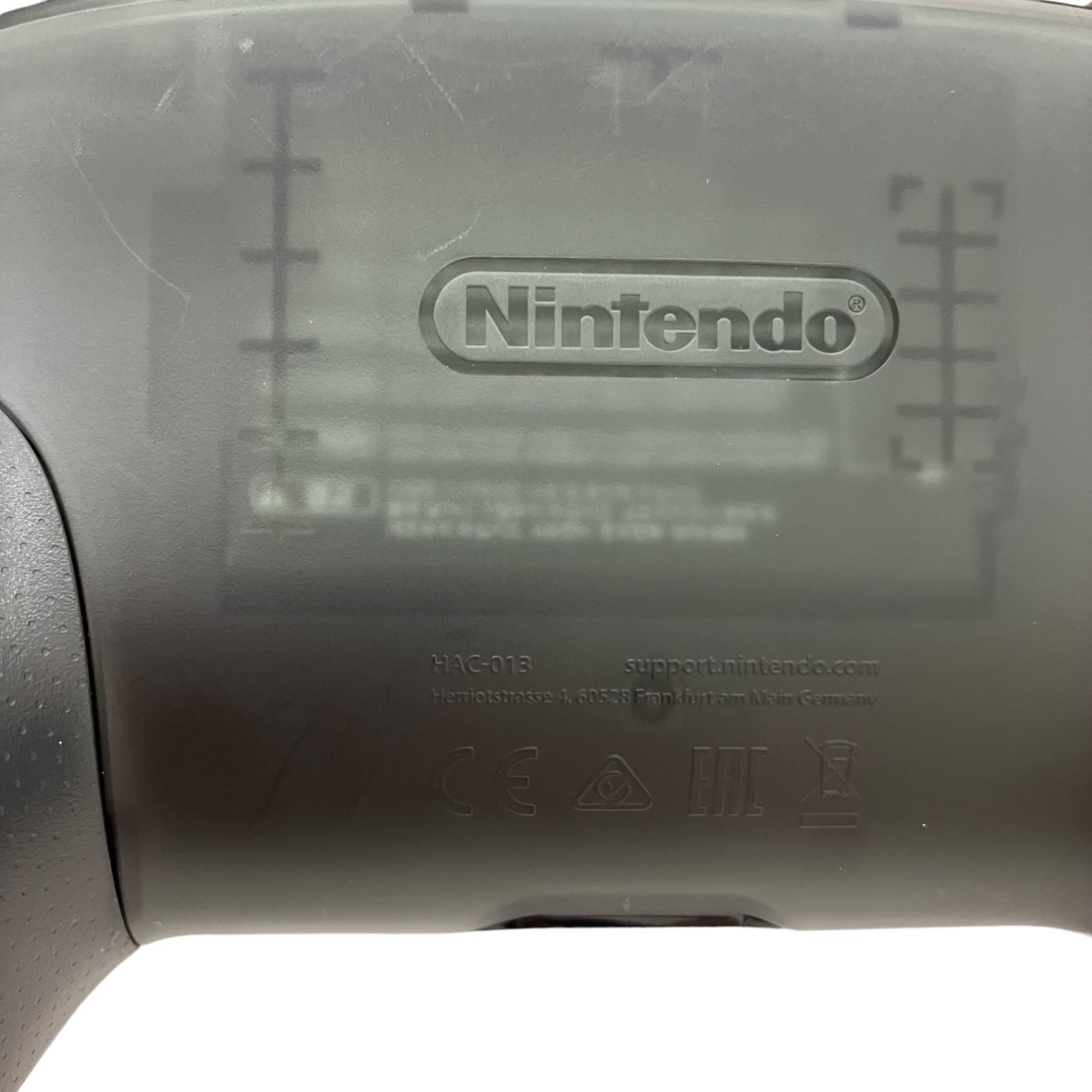 Nintendo Switch プロコントローラー