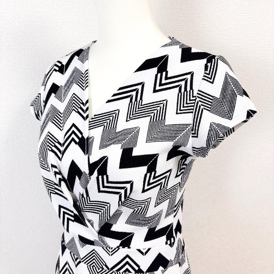 半袖ワンピース