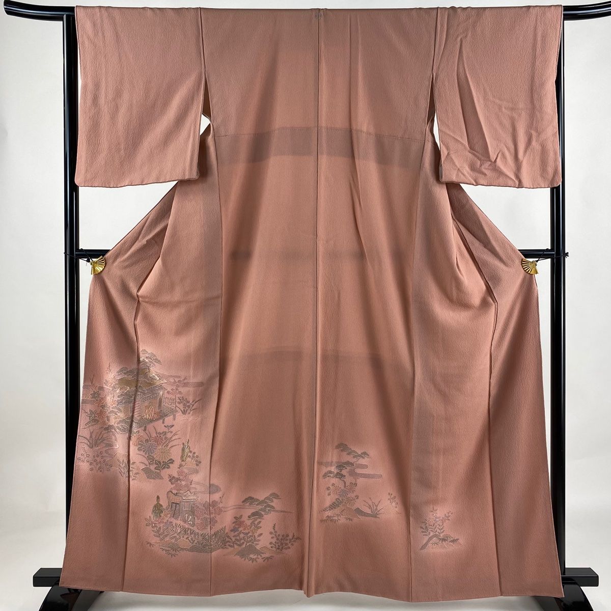 付下げ 身丈160.5cm 裄丈64cm M 袷 人物 松竹梅 刺繍 金糸 ピンク 正絹 