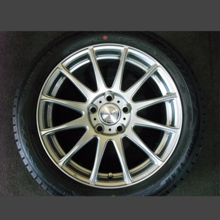 T-2133 本州 22年製 グッドイヤー 超バリ山 90ノア ヴォクシー 等 17インチスタッドレス タイヤホイール