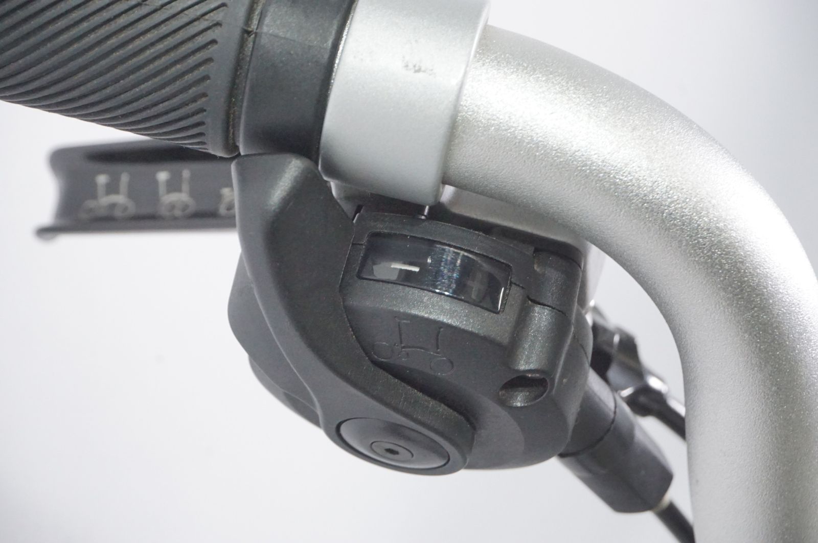 16インチ 折り畳み自転車