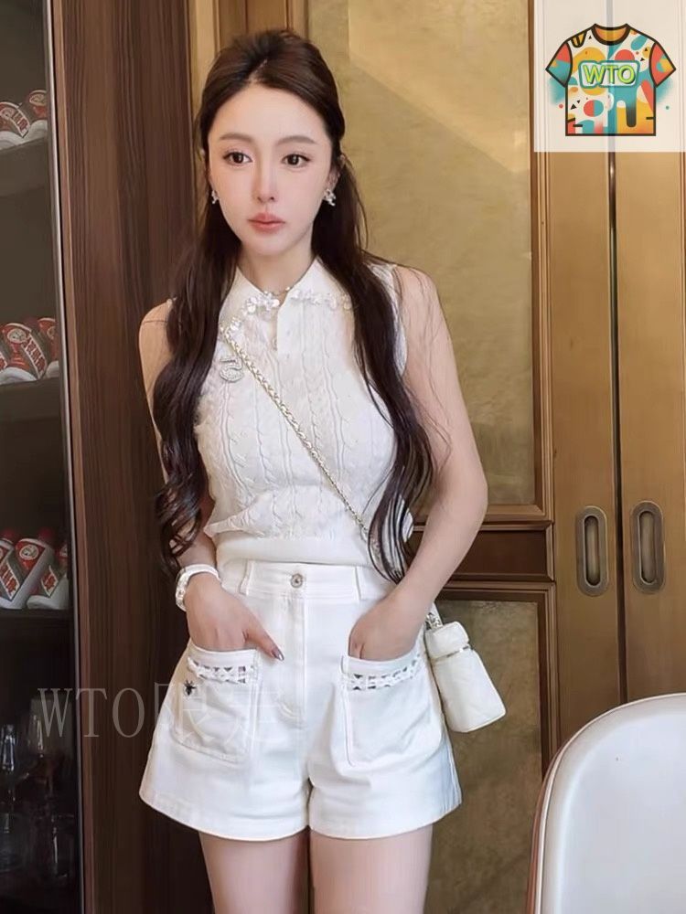 【1枚でも重ね着でもオシャレ度爆上がり♡】CHANEL ベスト 今日特価】Chanel 25 夏季 斜肩 5 字 ニットベスト-2 - メルカリ