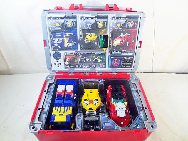 BANDAI - 美品 バンダイ　炎神戦隊 ゴーオンジャー エンジンオー ガンバルオー アタッシュケース 美品 バンダイ 炎神戦隊ゴーオンジャー エンジンオー ガンバル