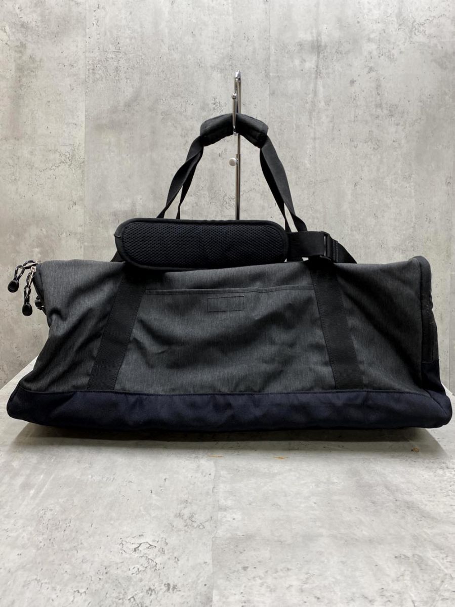 「青と白のコントラスト！ 山水画皿(直径18cm)」 古伊万里皿 2客セット 骨 青と白のコントラスト！ 山水画皿(直径18cm)」 古伊万里皿 2客