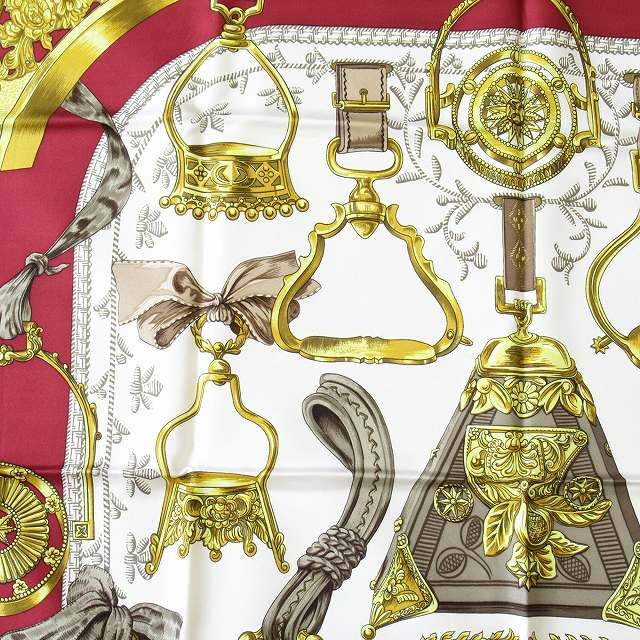 HERMES エルメス スカーフ 青 金 白 大判 カレ90 ETRIERS 鐙 HERMES】Fantaisie d'Etriers カレ 90 《鐙の幻想》 (HERMES