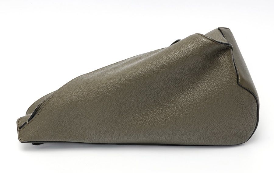 ロエベ / LOEWE アントン スリング / ワンショルダーバッグ ロエベ / LOEWE アントン スリング / ワンショルダーバッグ